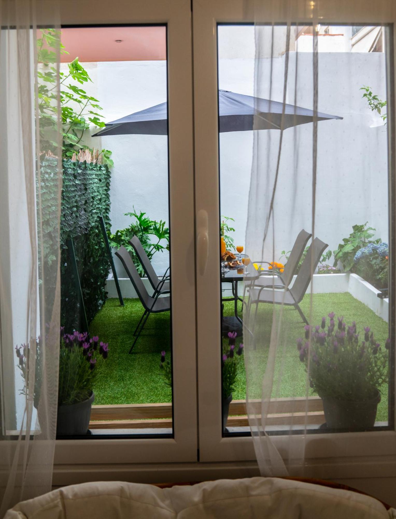 Lux Garden Apartment Near Acropolis In The Heart Of Афины Экстерьер фото